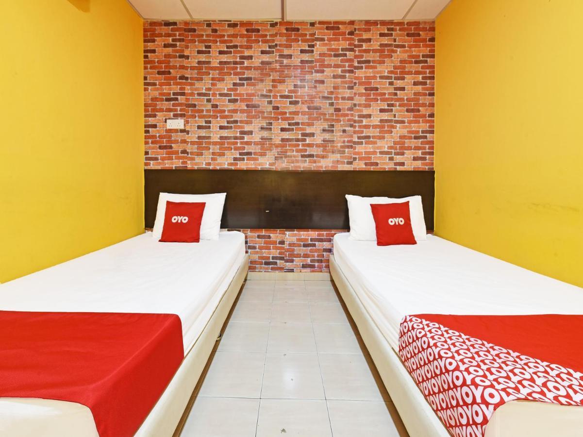 Oyo 90363 Nyamanya Inn Kuantan Dış mekan fotoğraf