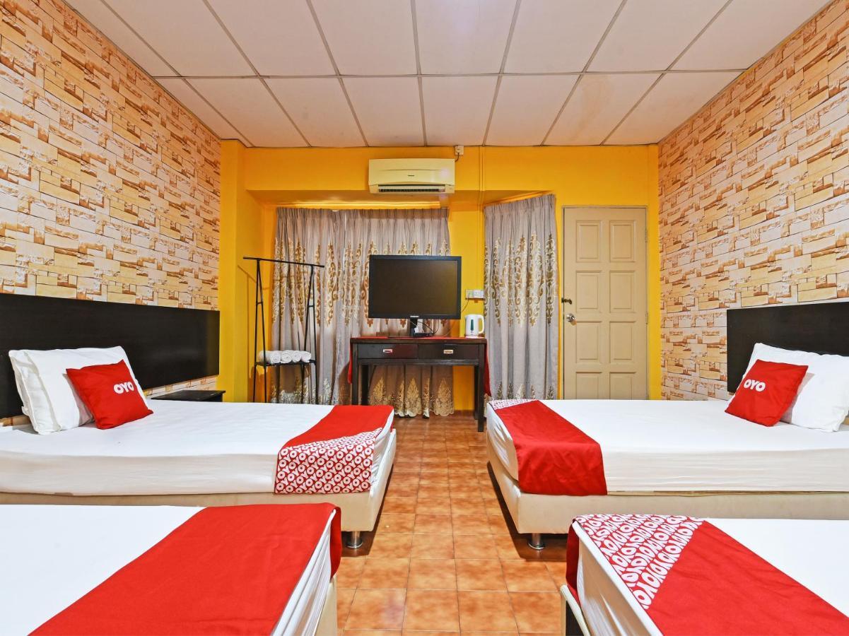 Oyo 90363 Nyamanya Inn Kuantan Dış mekan fotoğraf